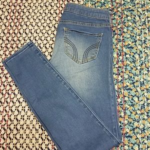 Hollister skinny jeans